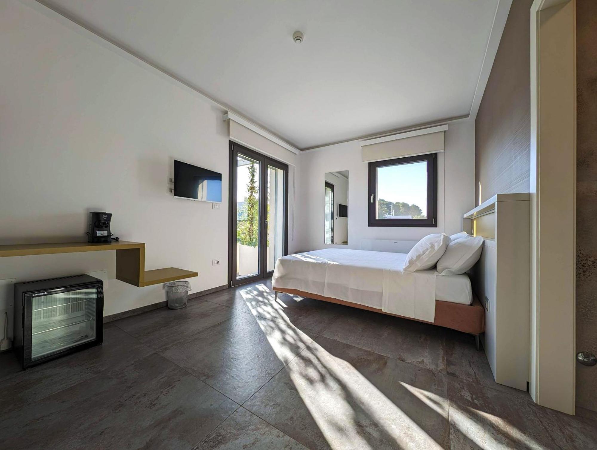 Alternative Relax Rooms By Oikia Vacanze Scorrano  Exterior photo